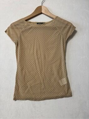 Mexx Women's Tan Polka Dot Short Sleeve Top Small